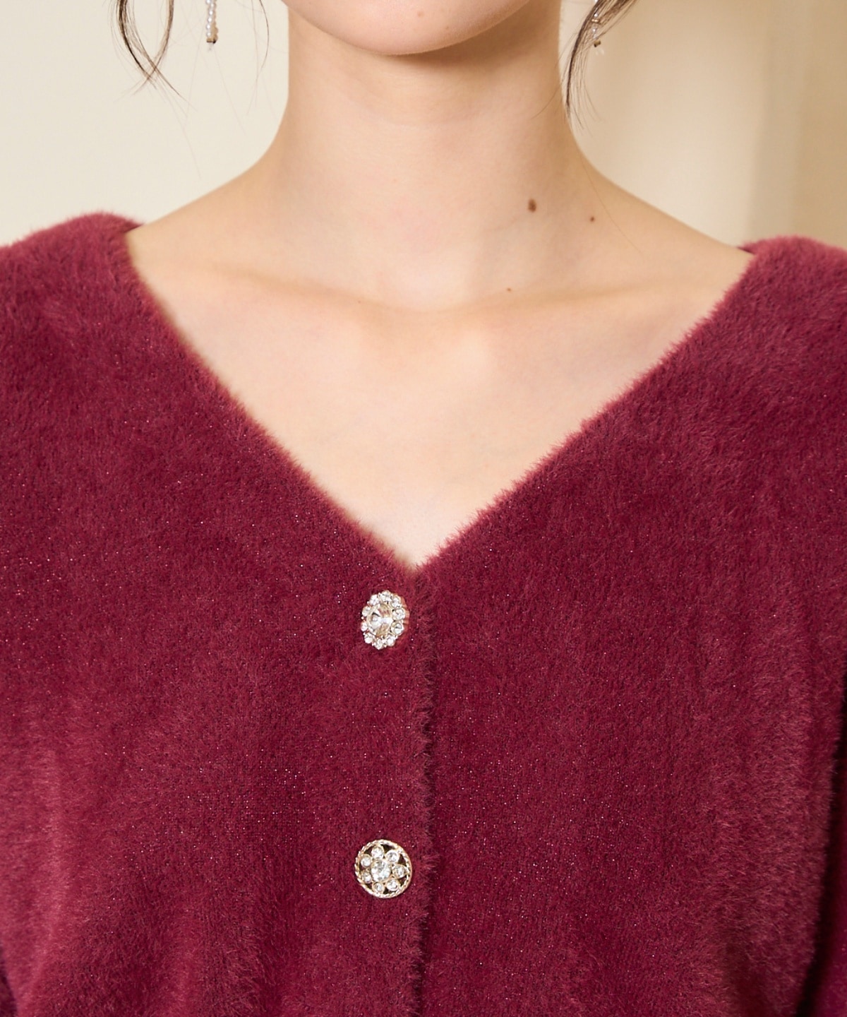 【再入荷予約受付中】アソートボタンラメフェザーカーディガン