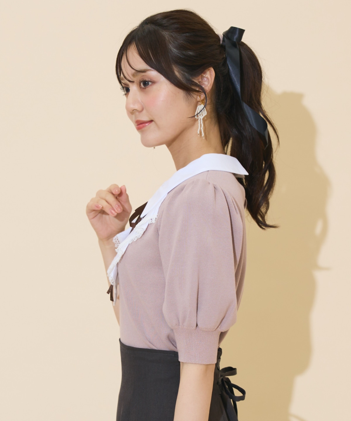 レースラッフルプルオーバー