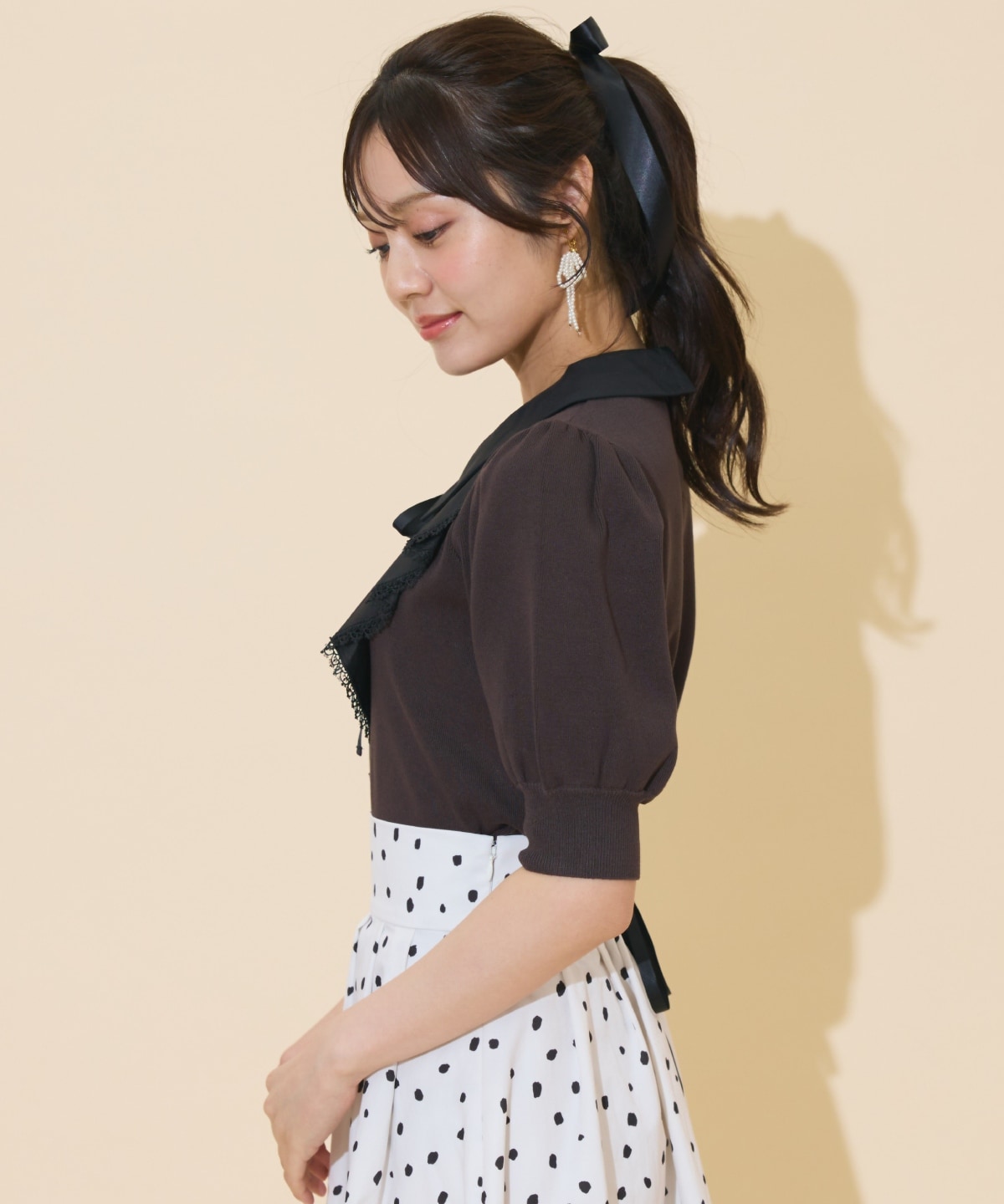 レースラッフルプルオーバー