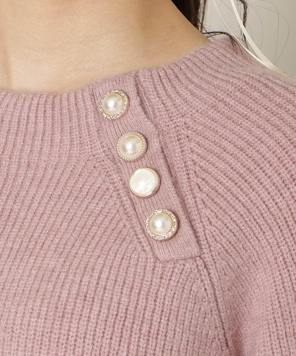 【KNIT PLEATS SET series】アソートボタンデザインニット