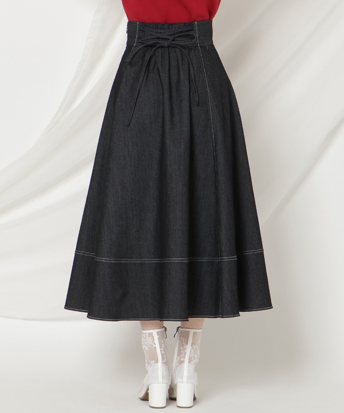 ベルトデザインフレアスカート