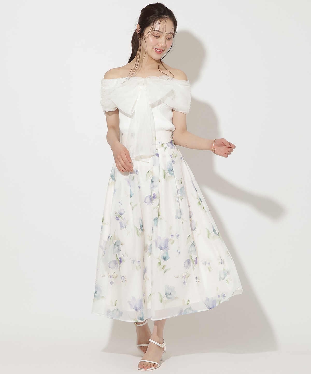 【6/11(thu)10時発売】ウォーターフラワープリントシアータックスカート