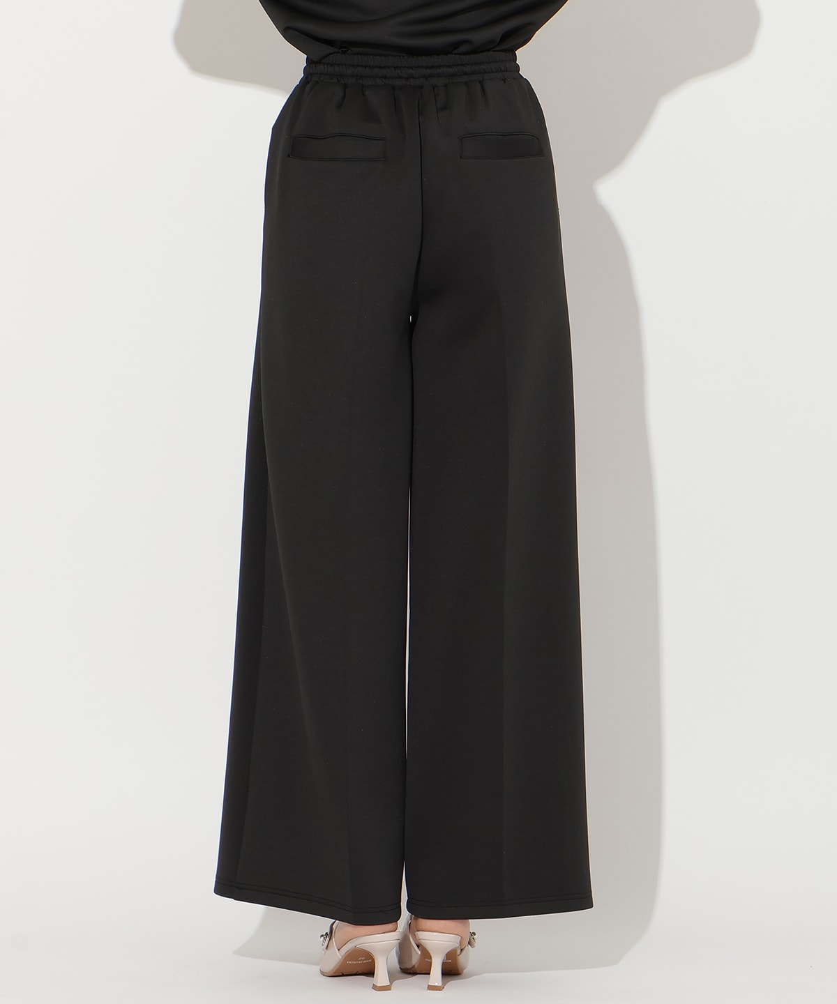 【3/12(thu)10時発売】フロントピンタックスウェットパンツ