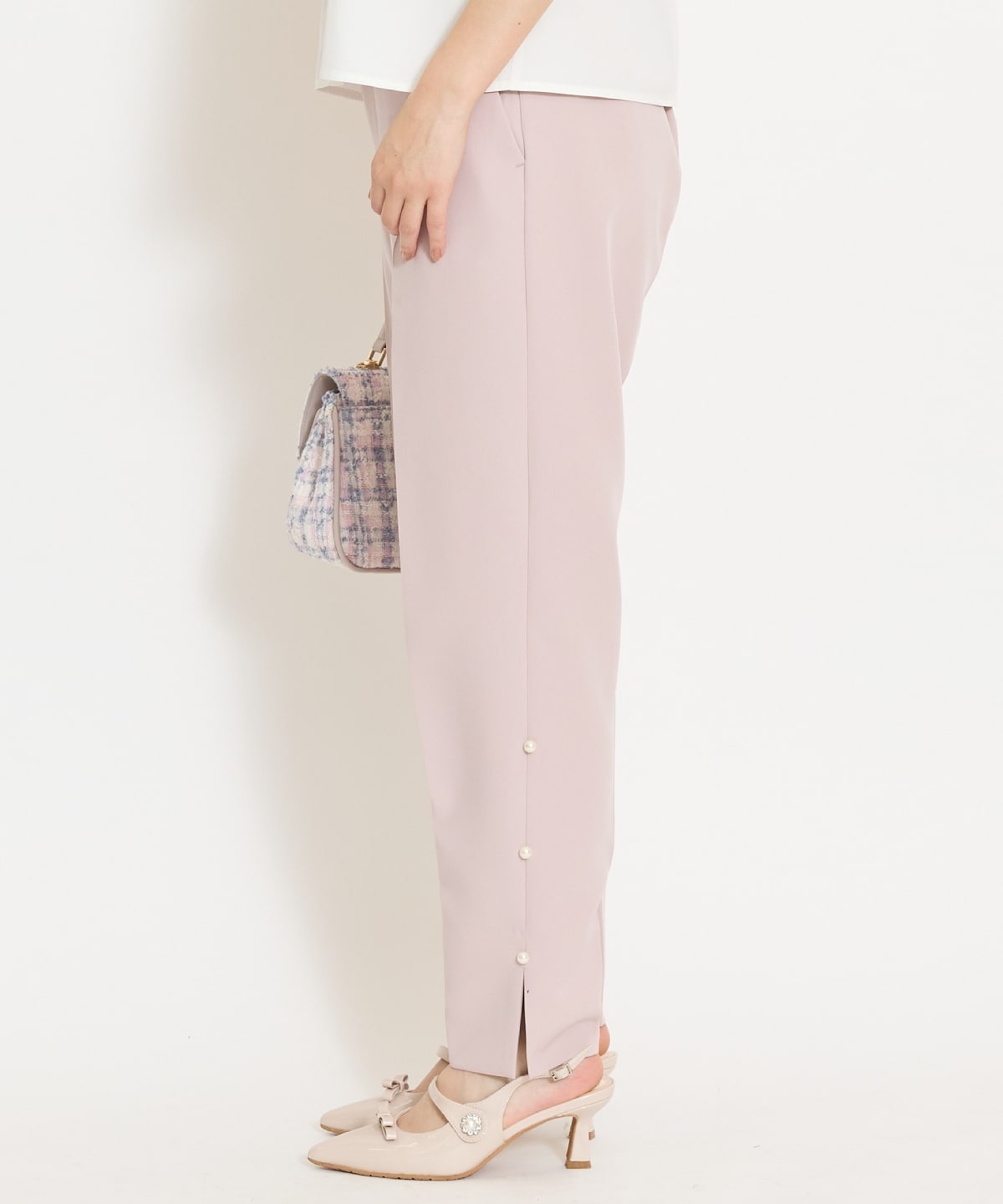 パールデザインテーパードパンツ