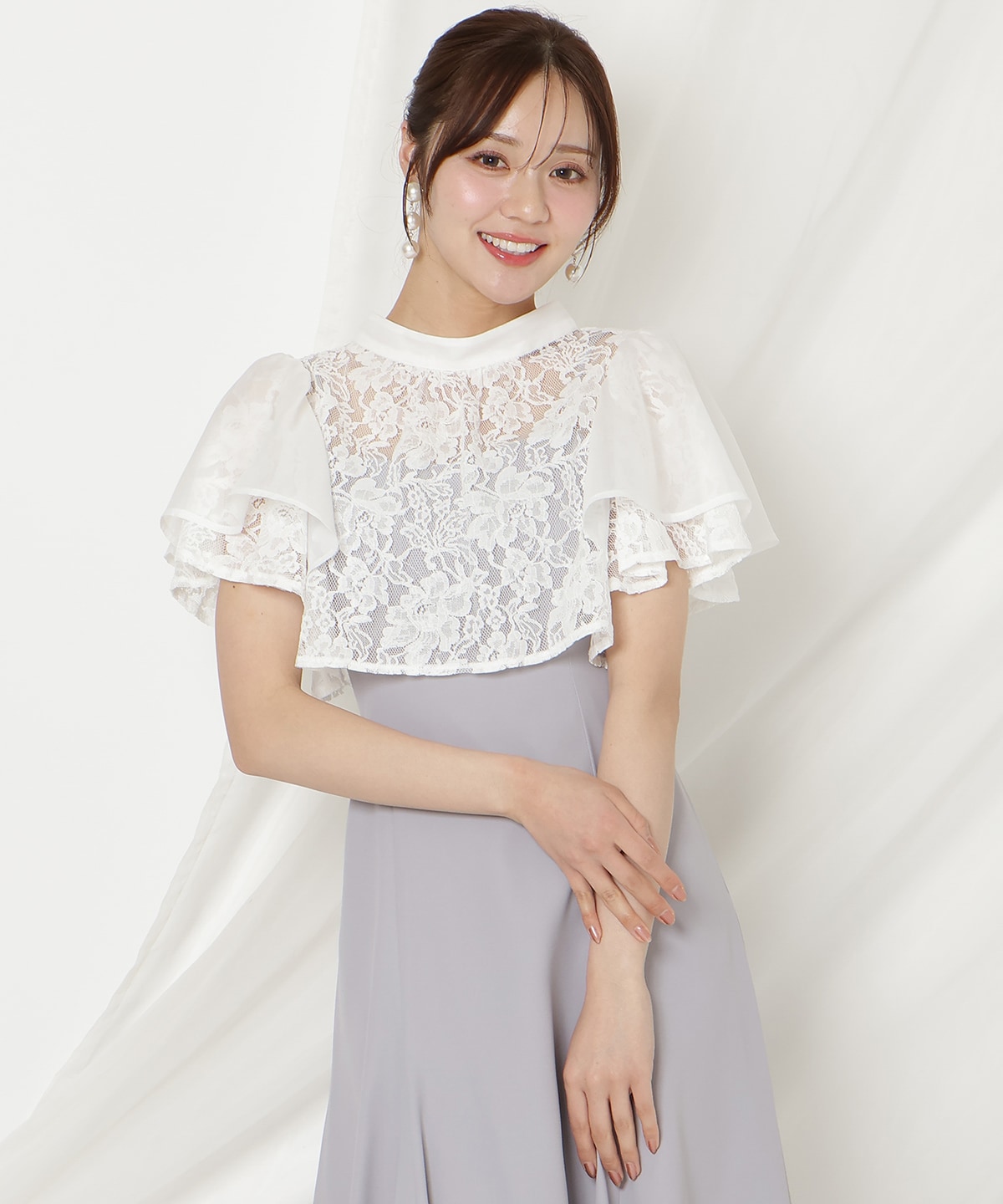 バックリボンシフォンレースブラウス×フレアロングキャミワンピース