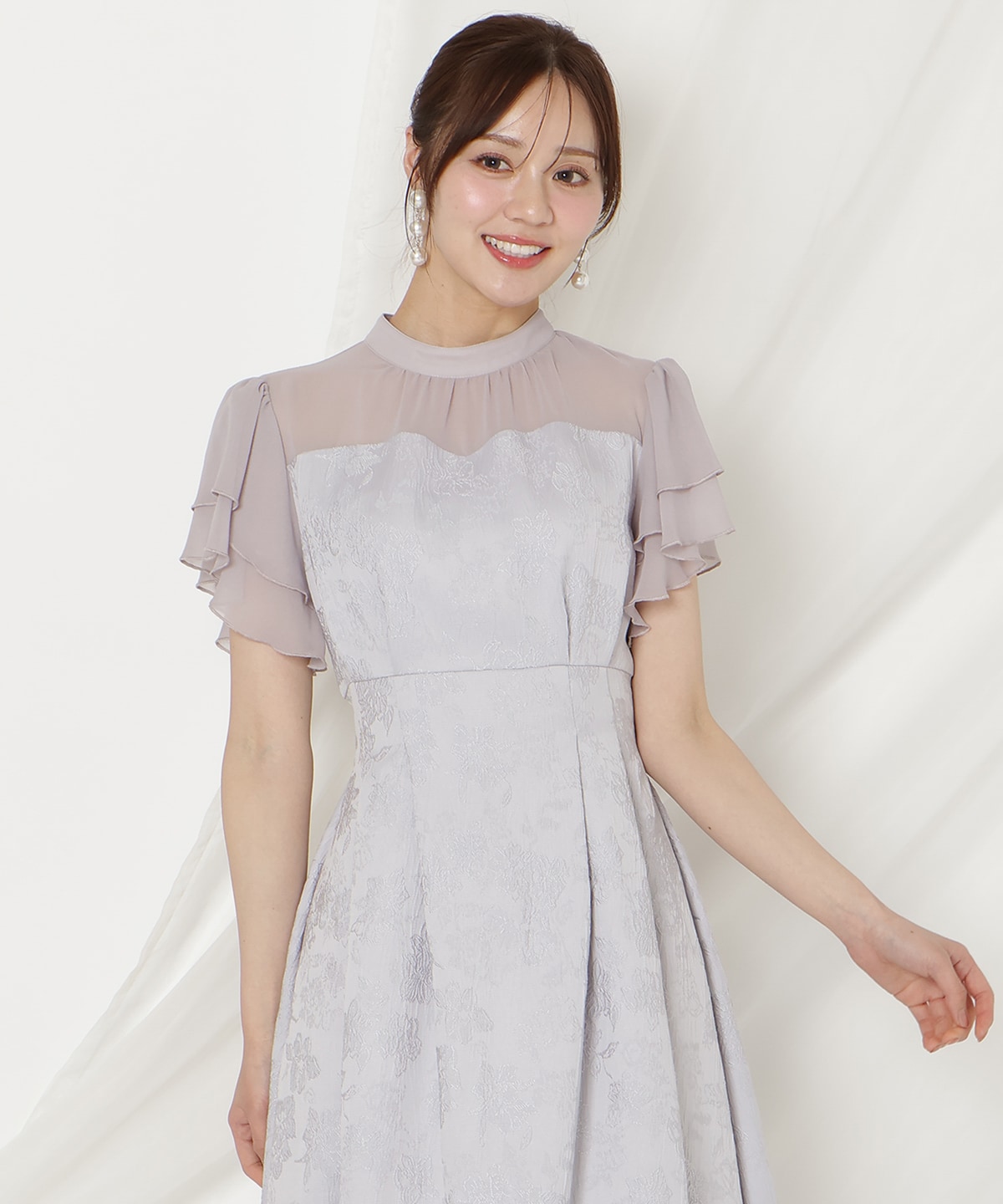 ジャガードタックフレアワンピース