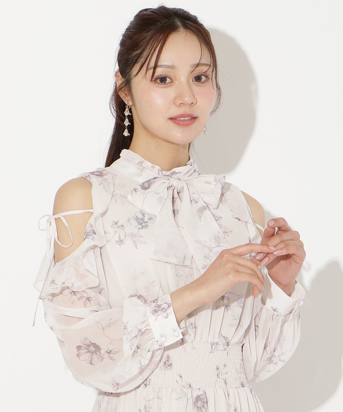 【2/27(fri)発売】フラワープリントフリルスリーブワンピース