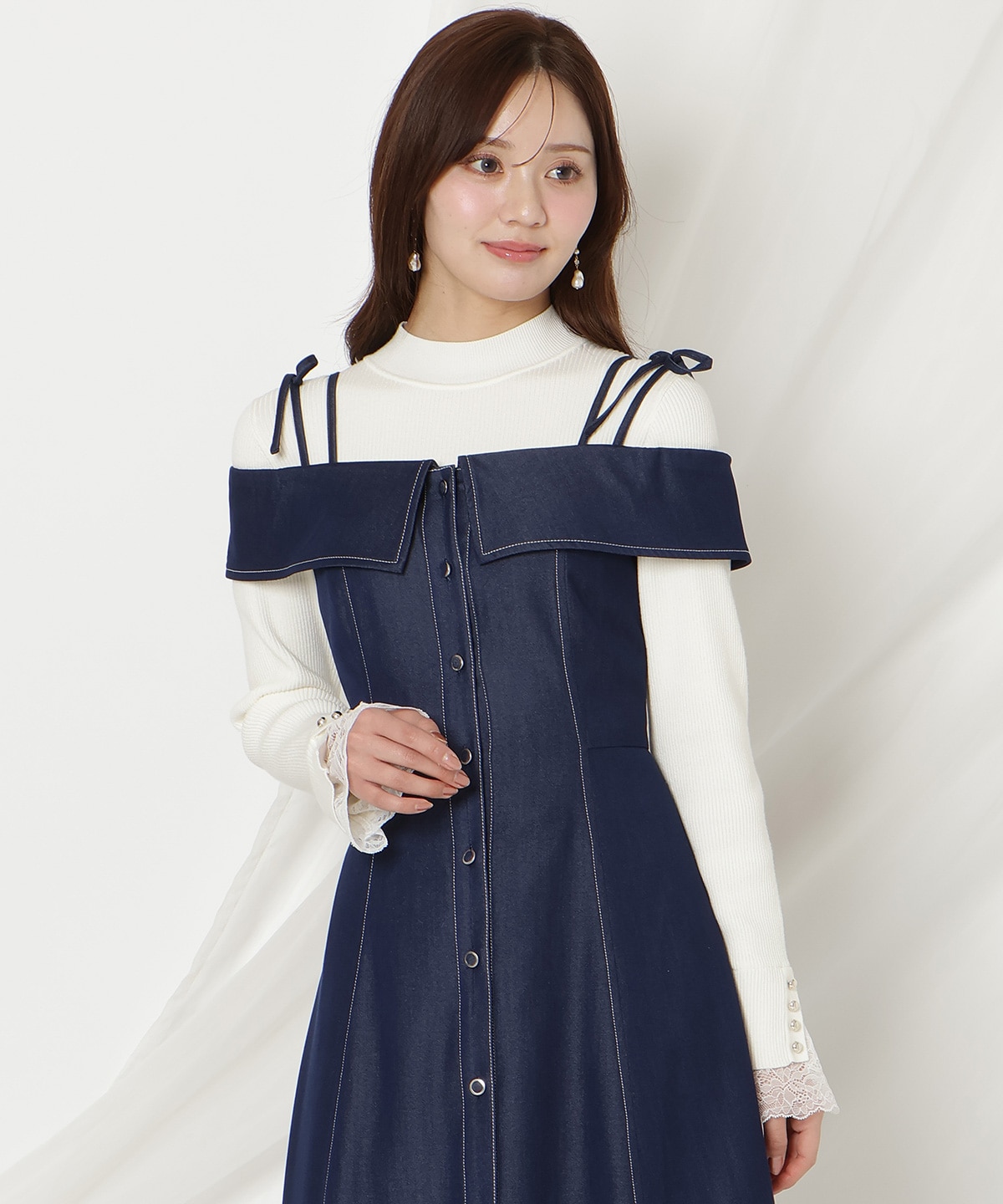 リボンストラップオフショルキャミワンピース