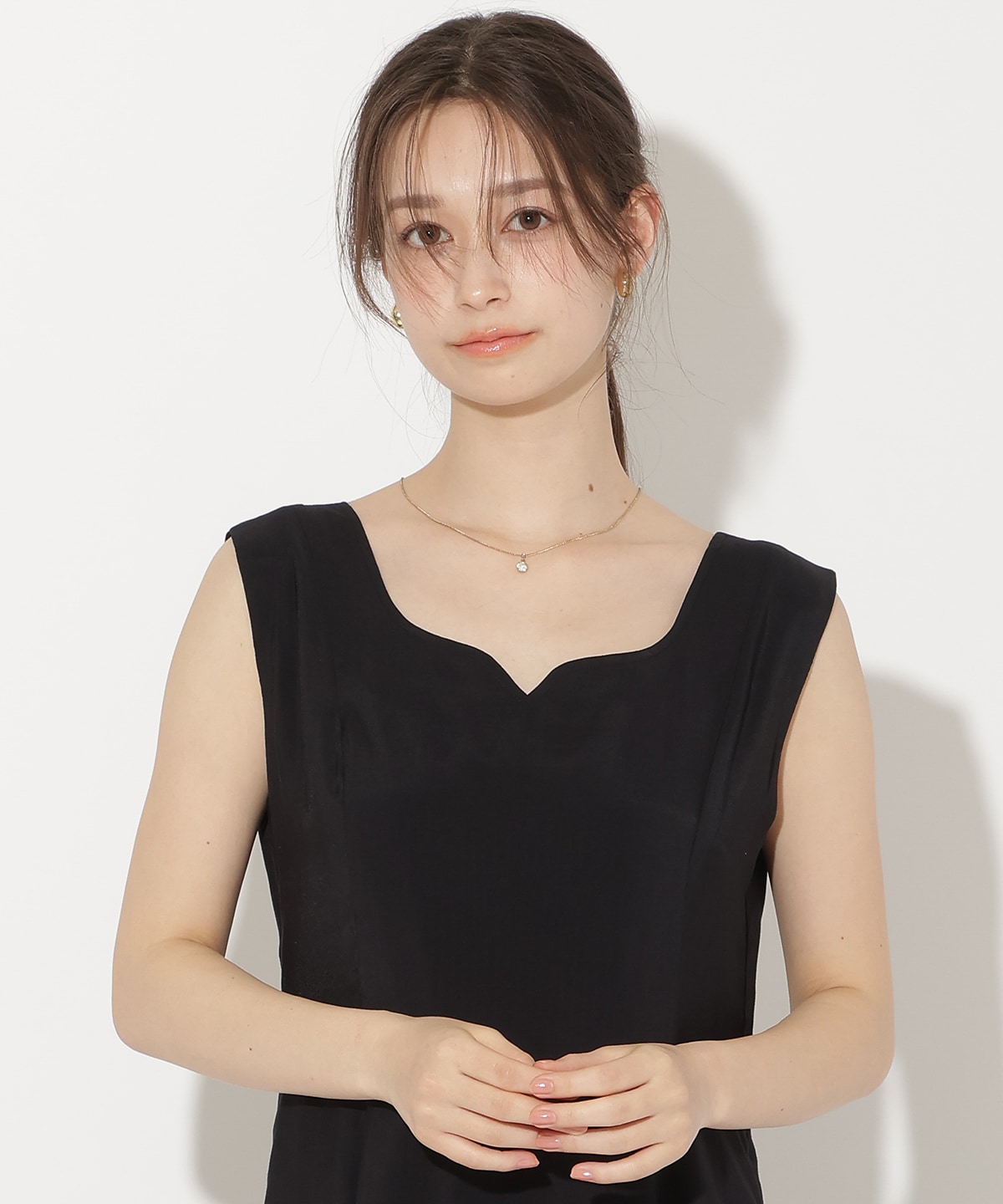 バックリボンノースリーブAラインワンピース