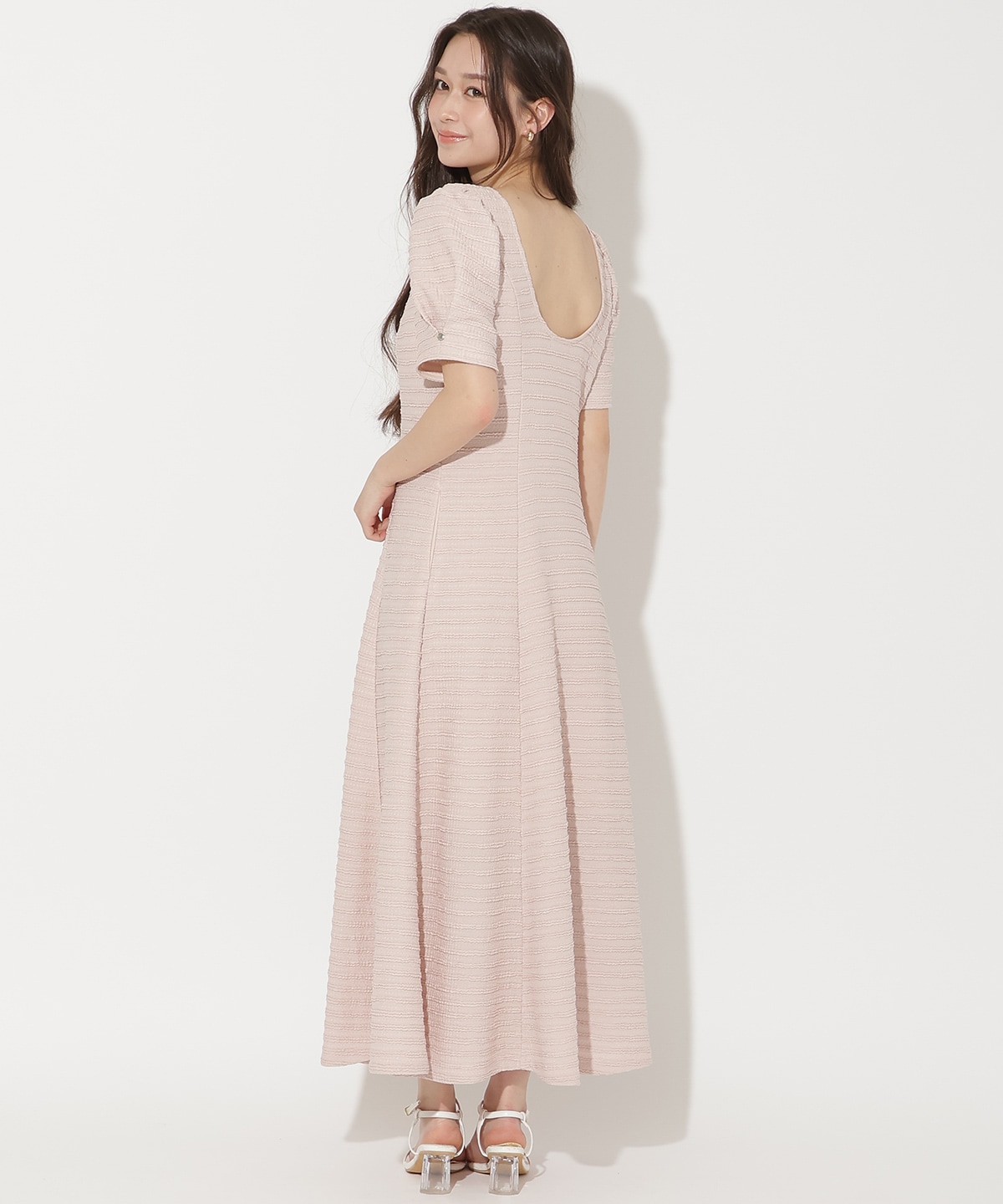 【4/24(fri)10時発売】バックオープンフレアカットワンピース