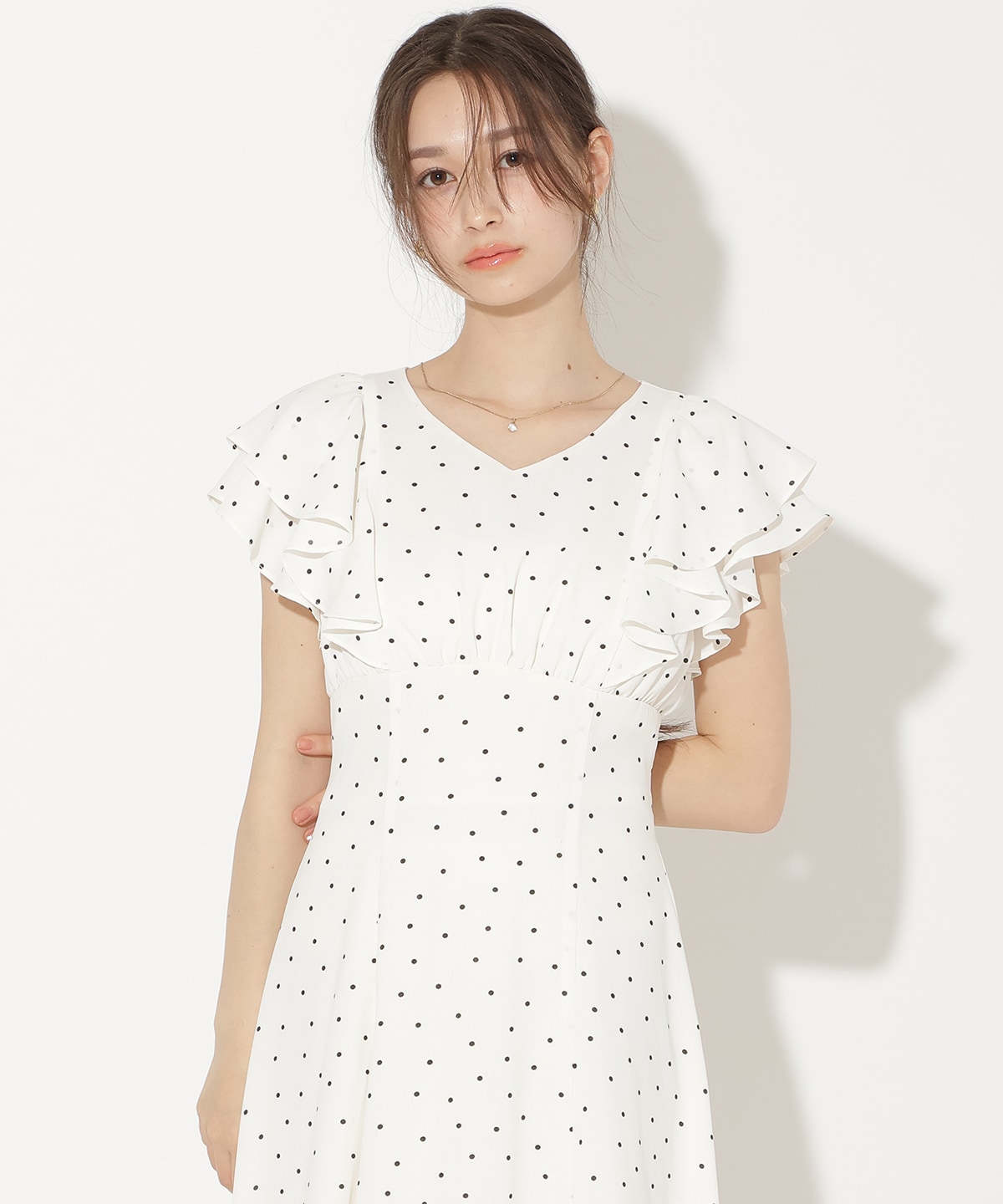 フリルスリーブフレアワンピース