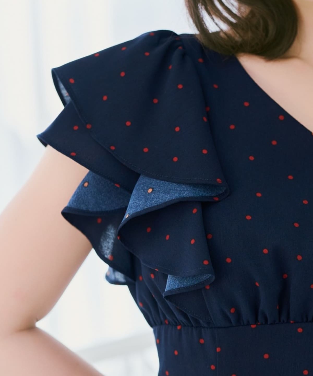 フリルスリーブフレアワンピース