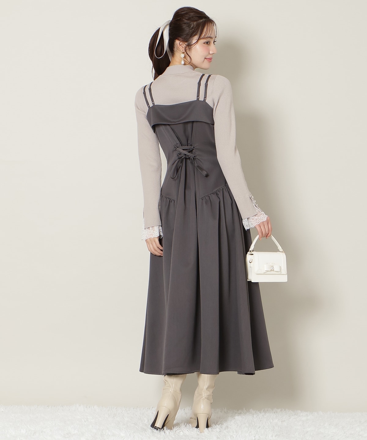 ギャザー切替ストラップキャミワンピース