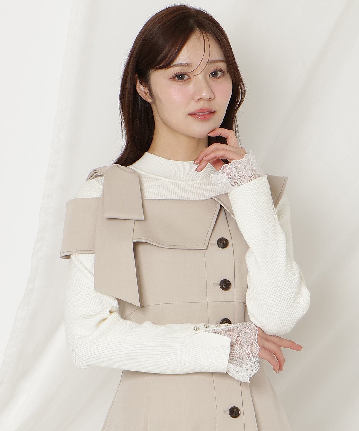 アシンメトリーリボンショルダーワンピース