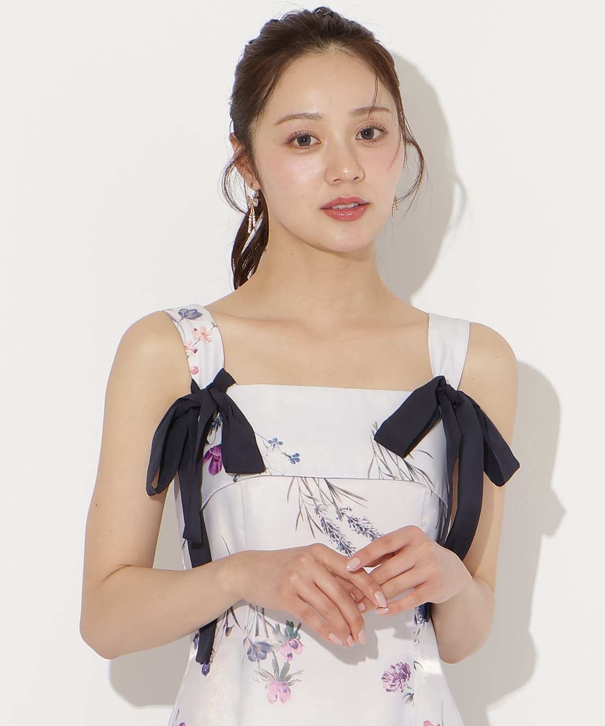 【3/12(thu)10時発売】ボタニカルフラワーシアータックワンピース