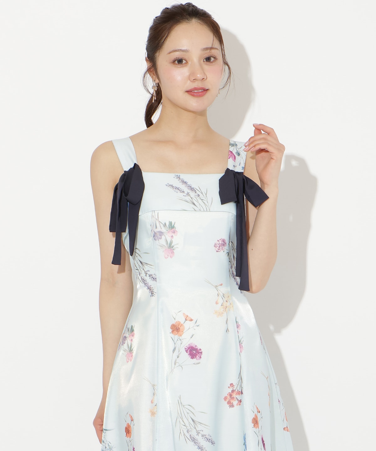 【3/12(thu)10時発売】ボタニカルフラワーシアータックワンピース