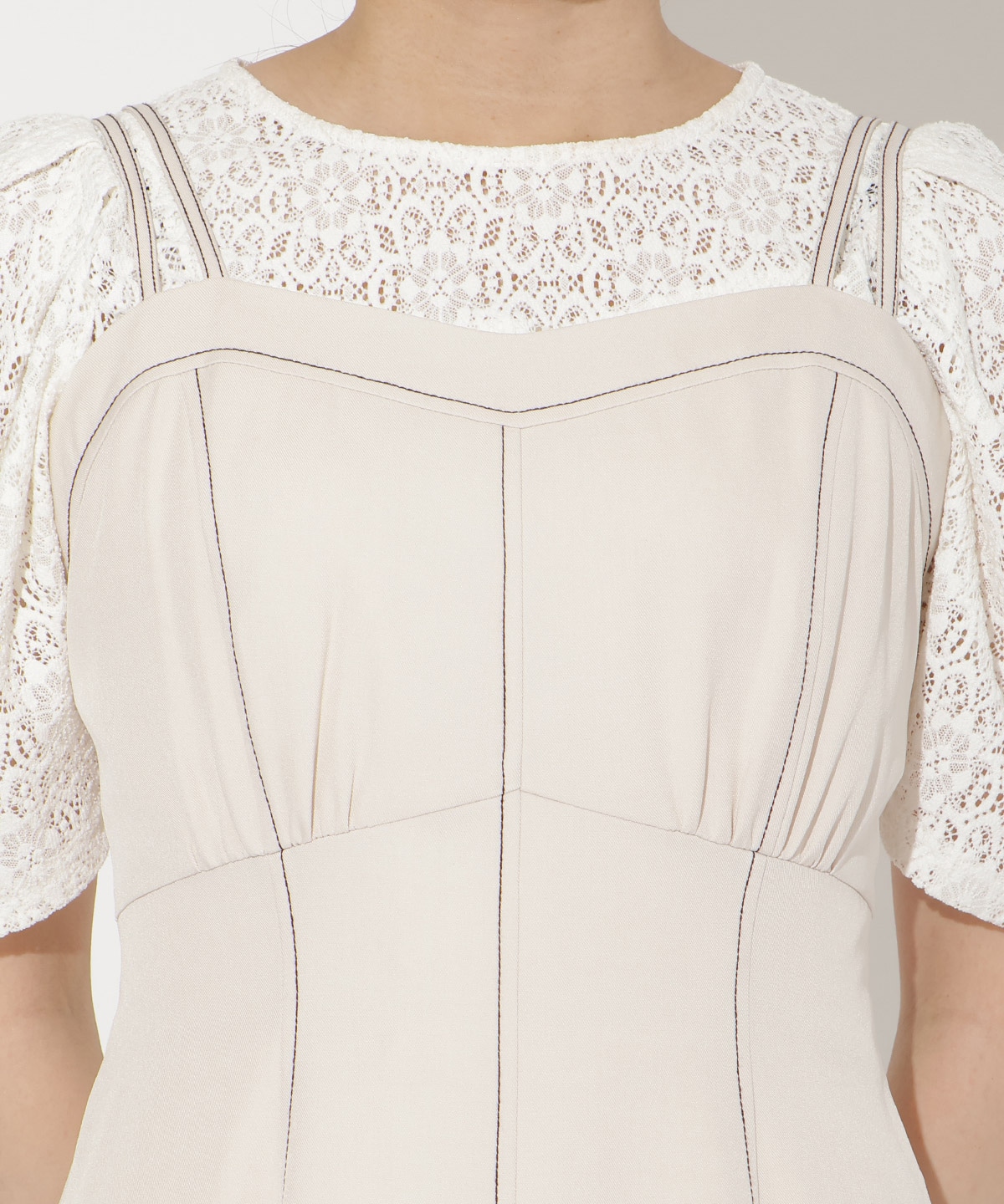 ステッチデザインフレアキャミワンピース