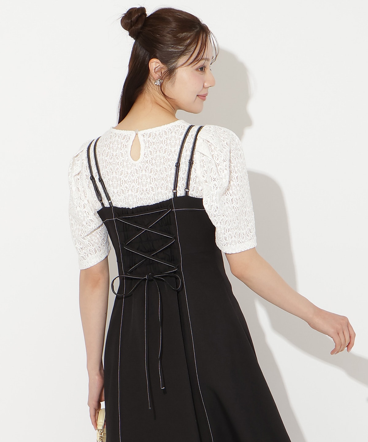 ステッチデザインフレアキャミワンピース