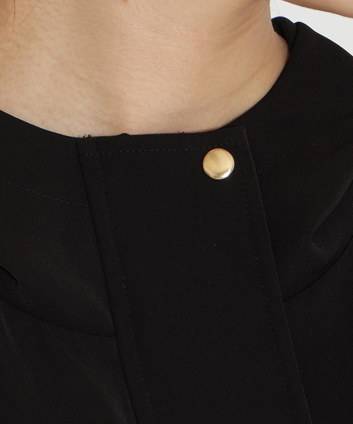 ドロストペプラムフードブルゾン