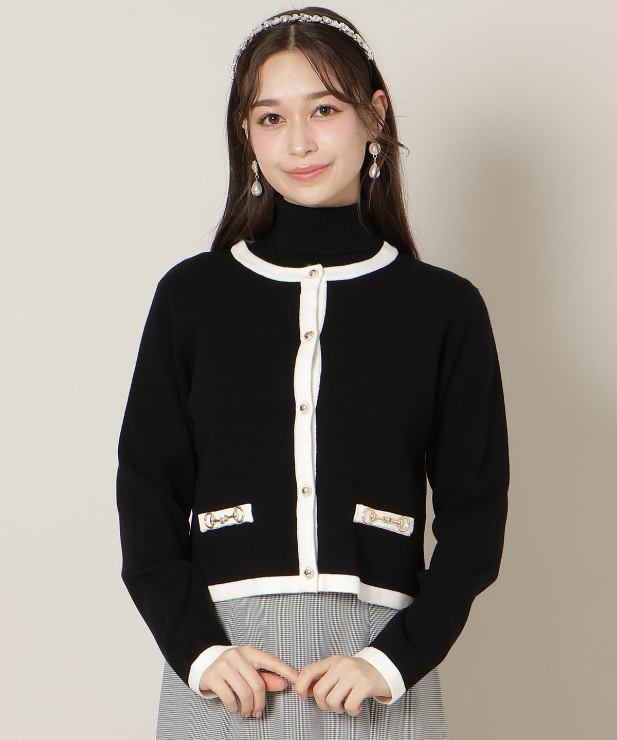 バイカラーアンサンブル【ハイネックトップス×カーディガンセット】