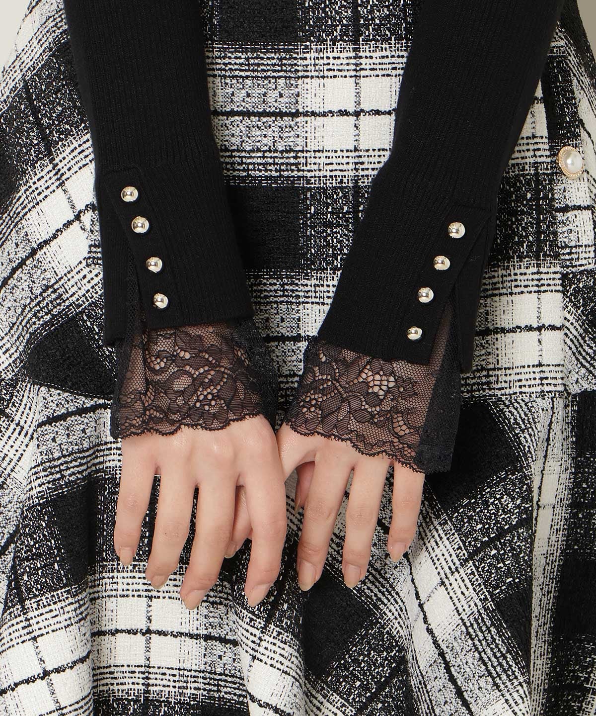 袖口レースハイネックリブニット