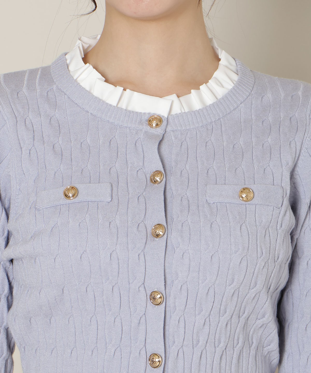 フリルレイヤードケーブルニット