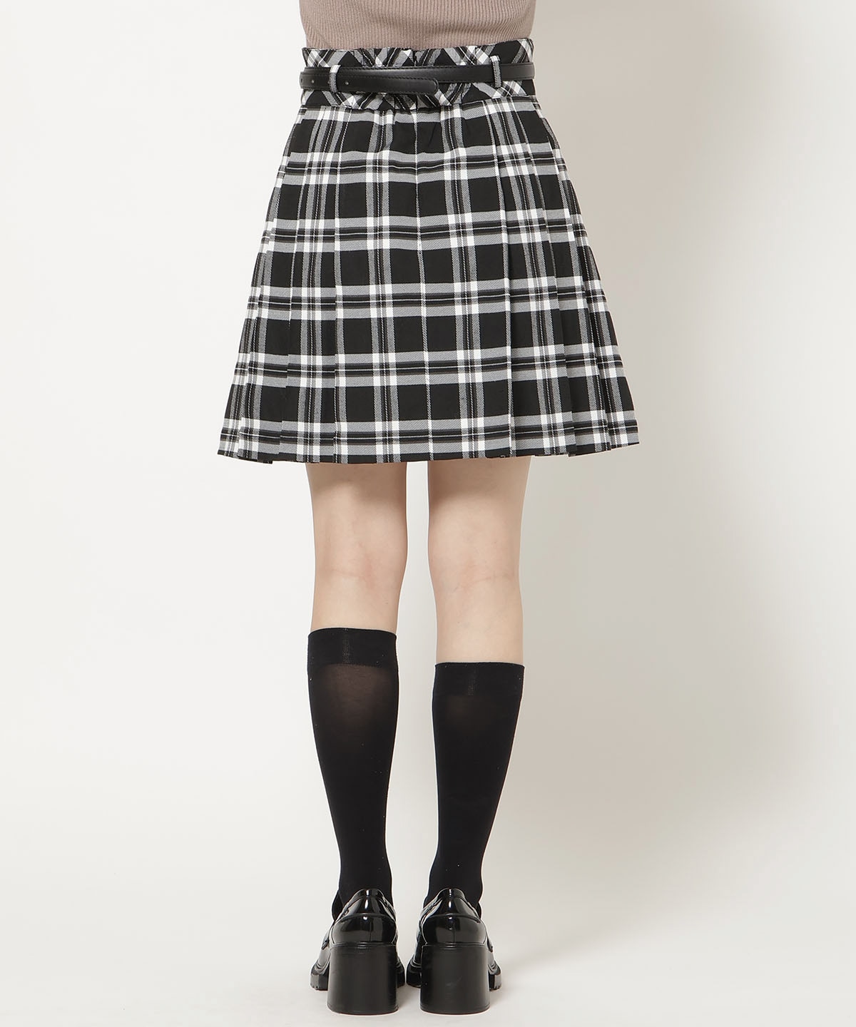 ベルト付きタックプリーツミニスカート