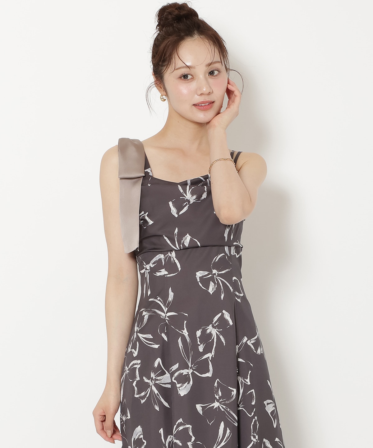 【8/7(fri)20時発売】リボンプリントアシメショルダーキャミワンピース
