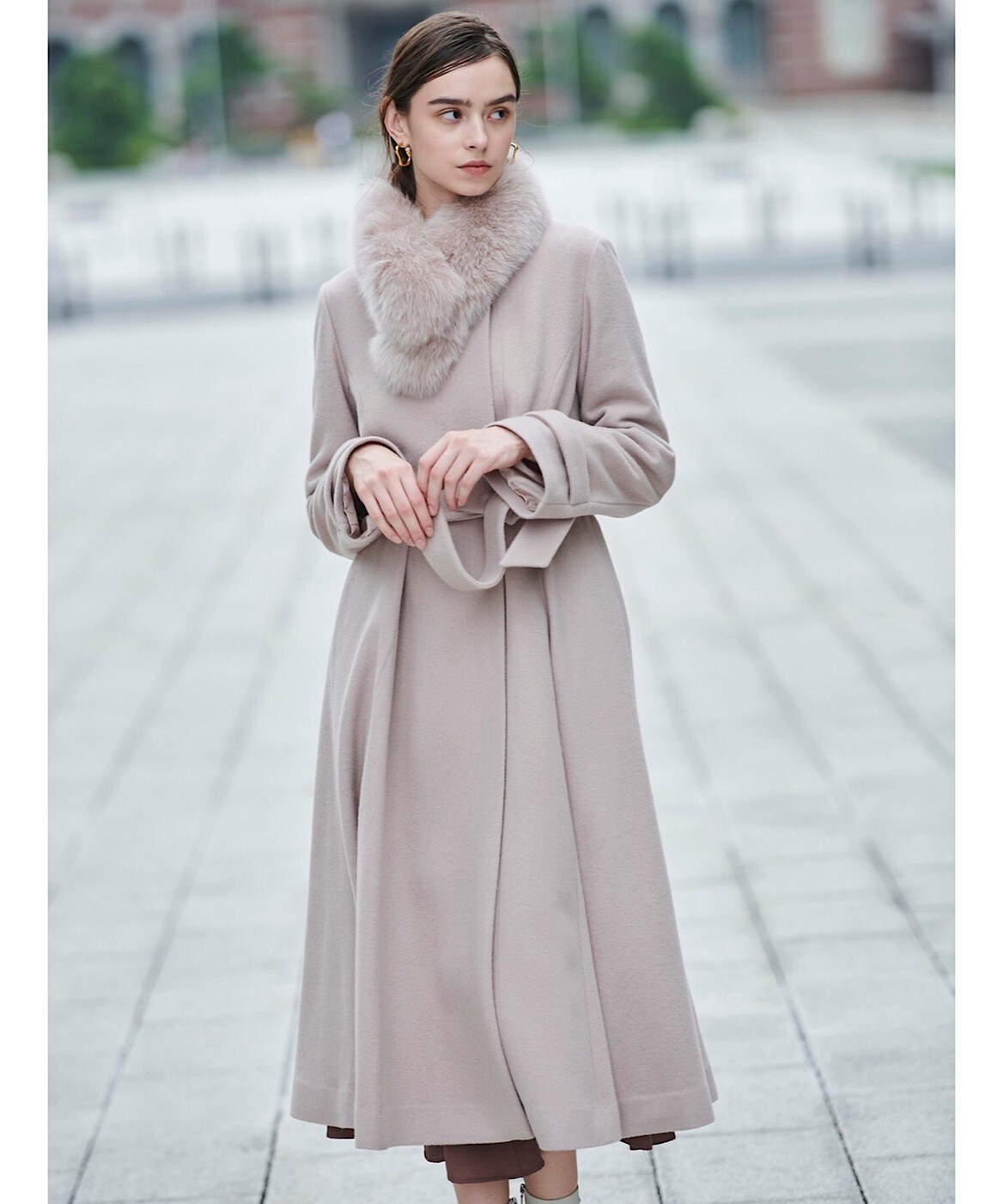 foxファーティペット付きノーカラーコート M ベージュ And Couture 公式オンラインショップ バーンデストローズ