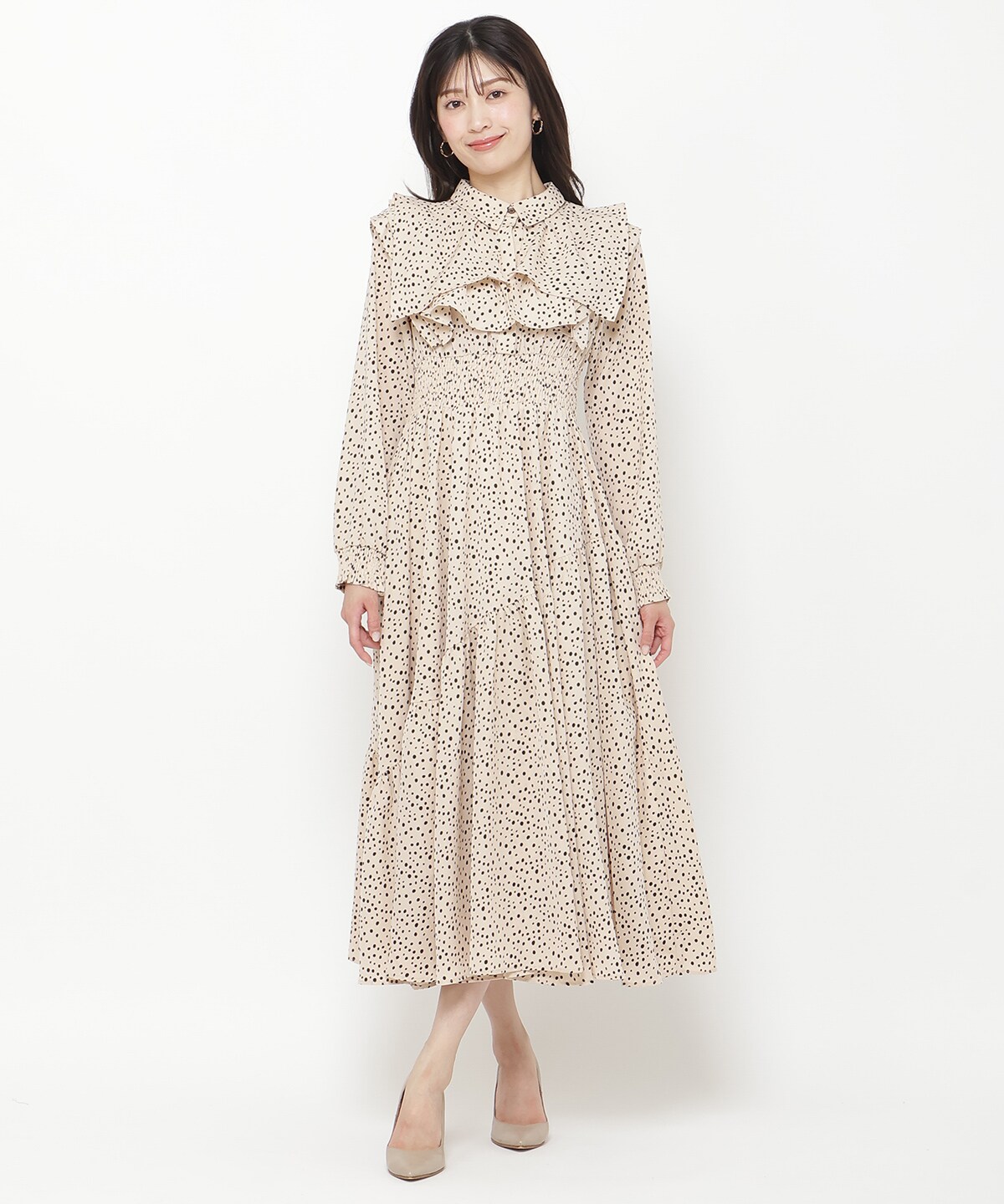 ランダムドットフリルワンピース(F ベージュ): And Couture 