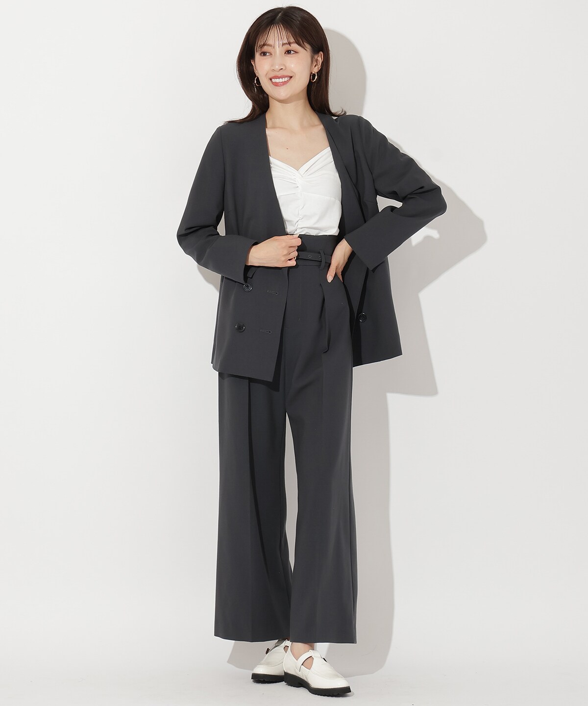 ノーカラーダブルジャケット