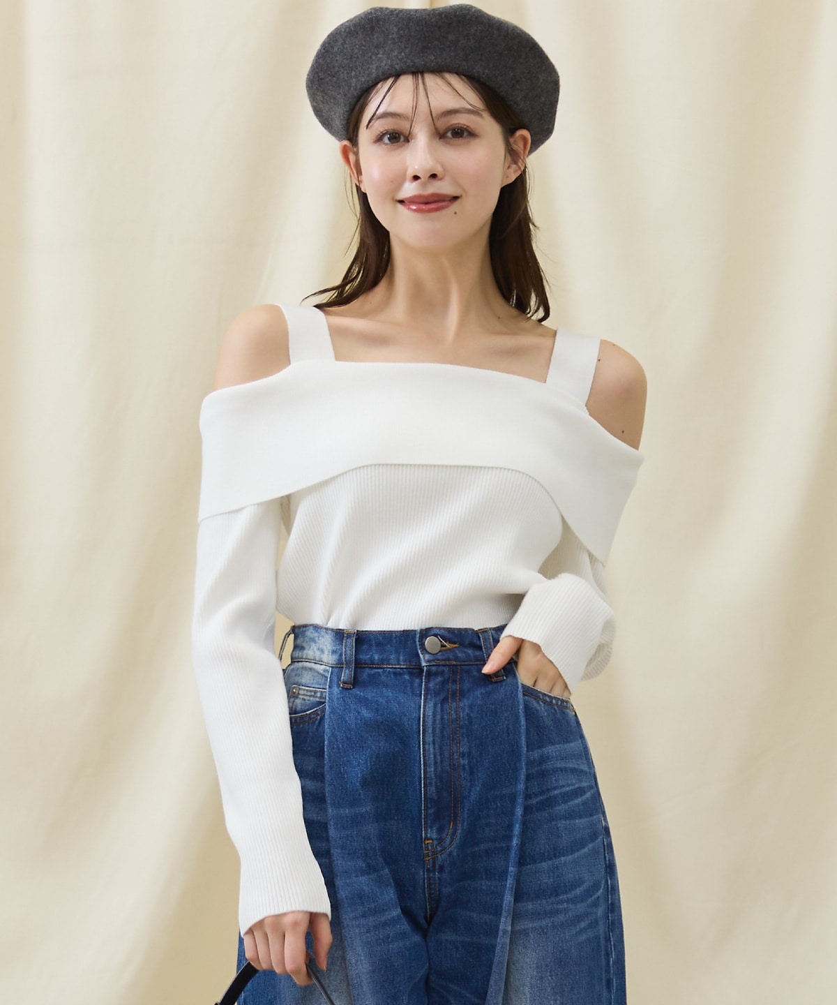 オフショルニットプルオーバー