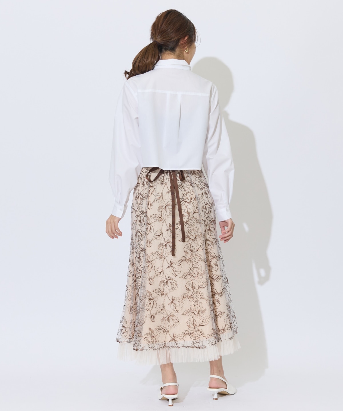 チュールヘムフローラルスカート