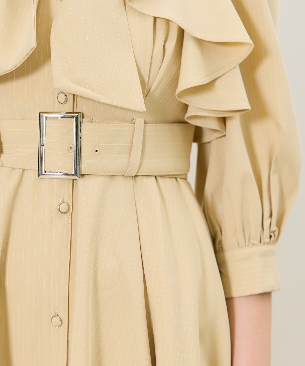 ストライプフリルケープワンピース