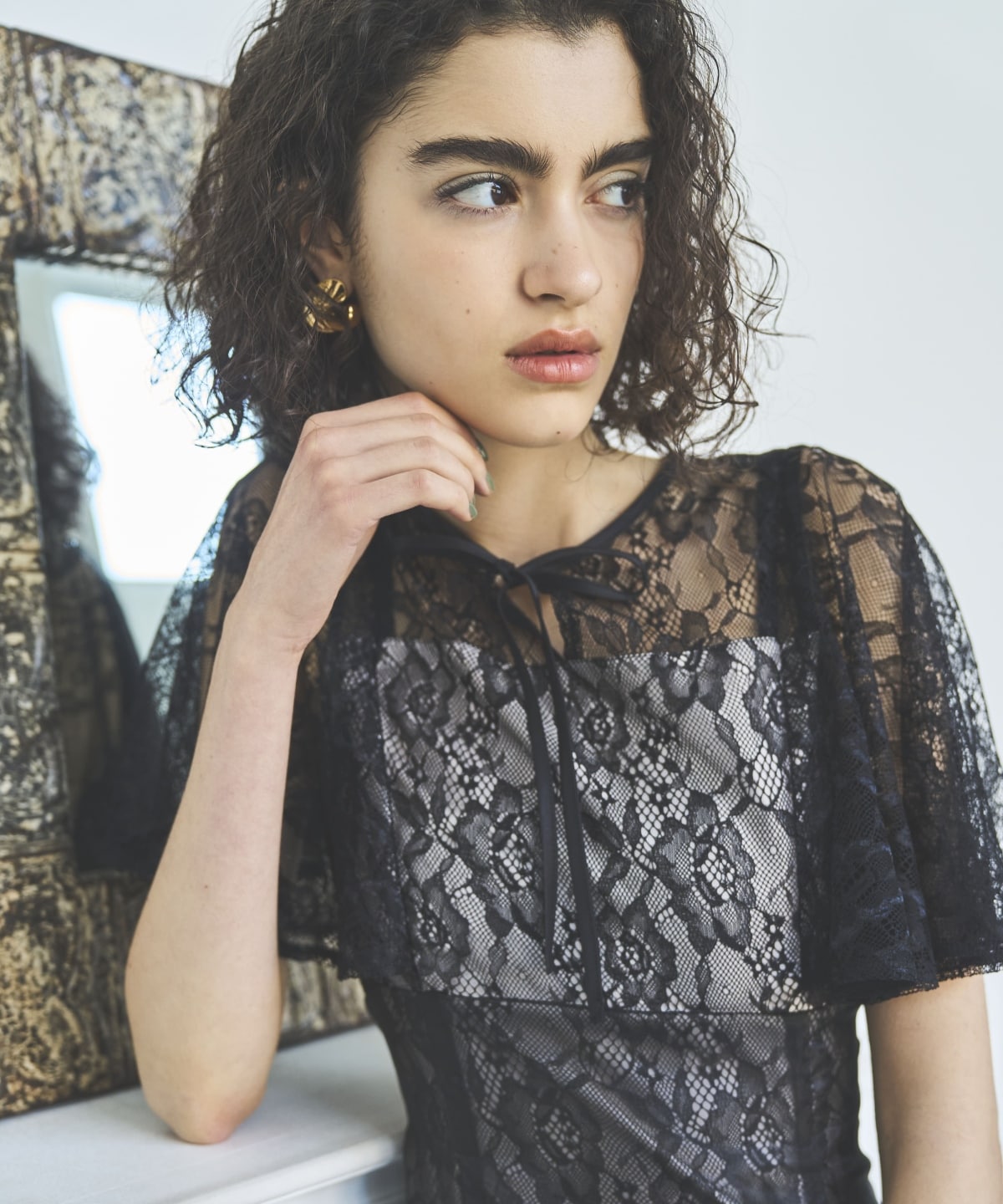 レースオーバーオーガンレイヤードレス