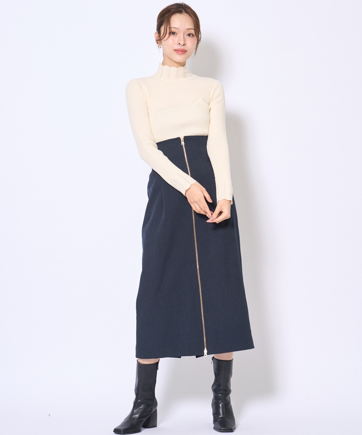 センターZIPスカート