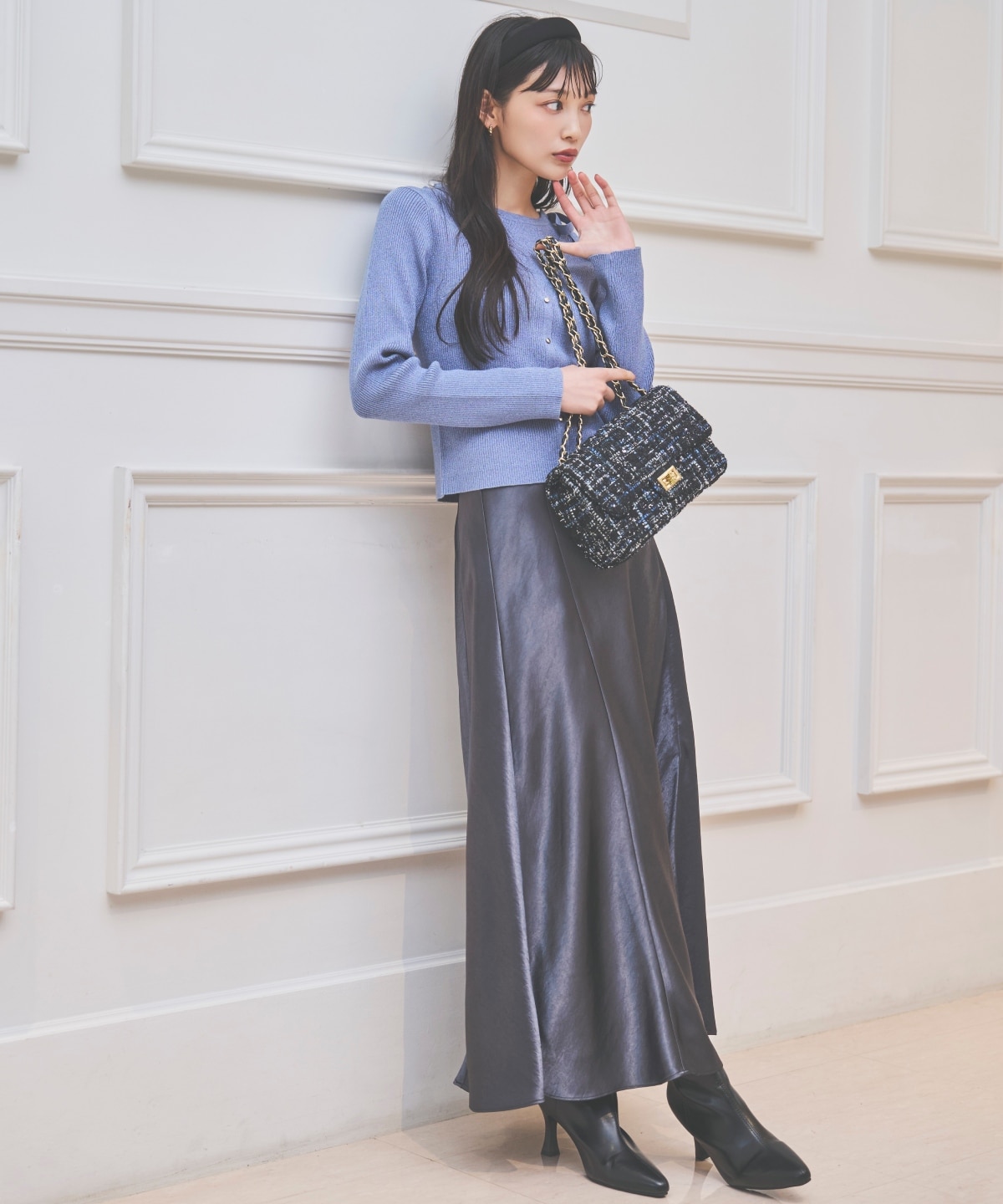 サテンバイアススカート