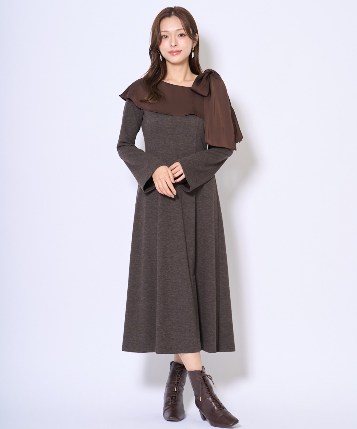 ショルダーリボンカットソーワンピース