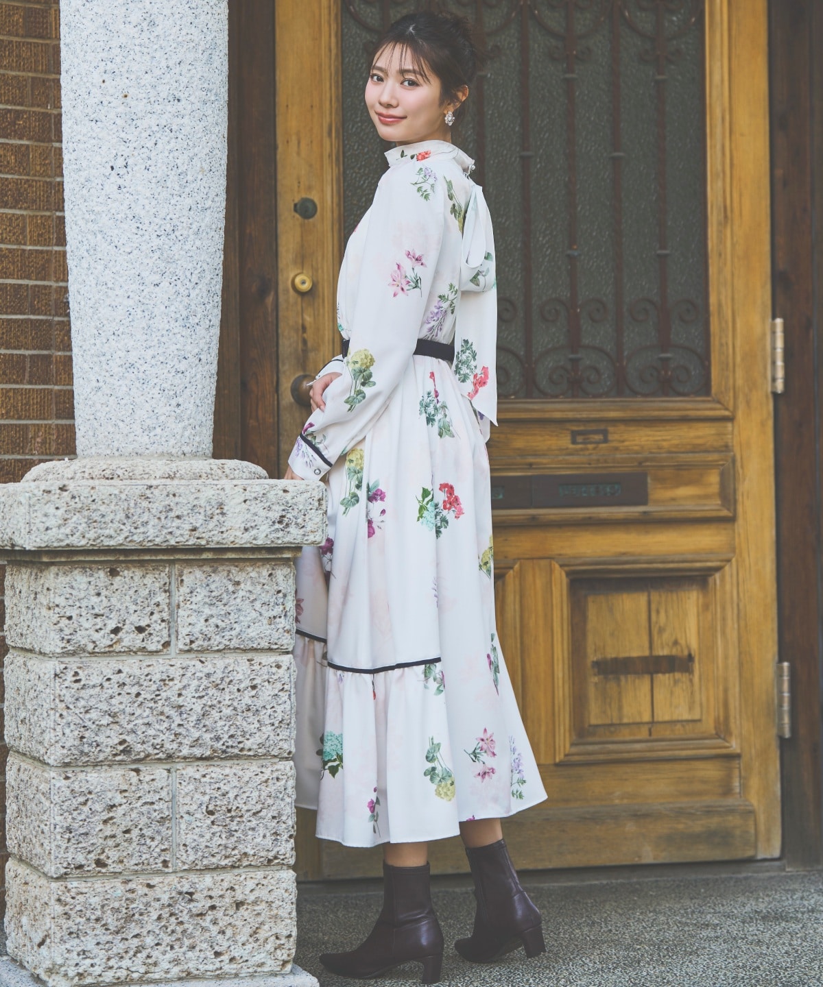 クラシックフラワーワンピース