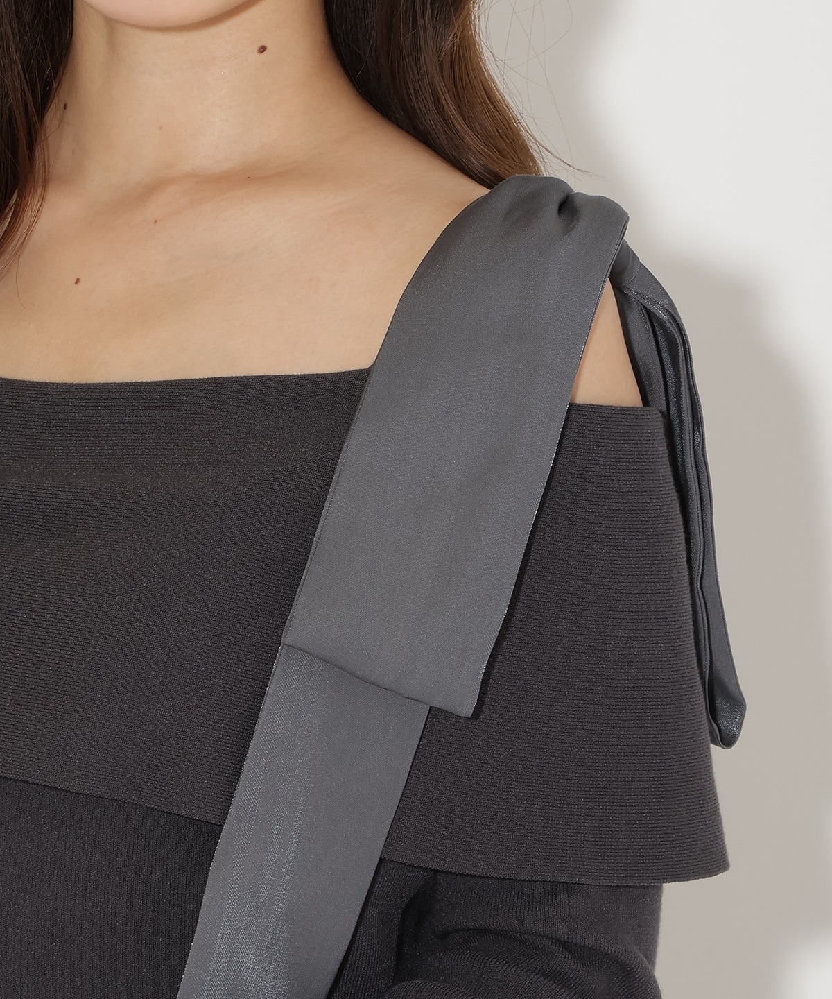 ショルダーリボンニットドッキングワンピース