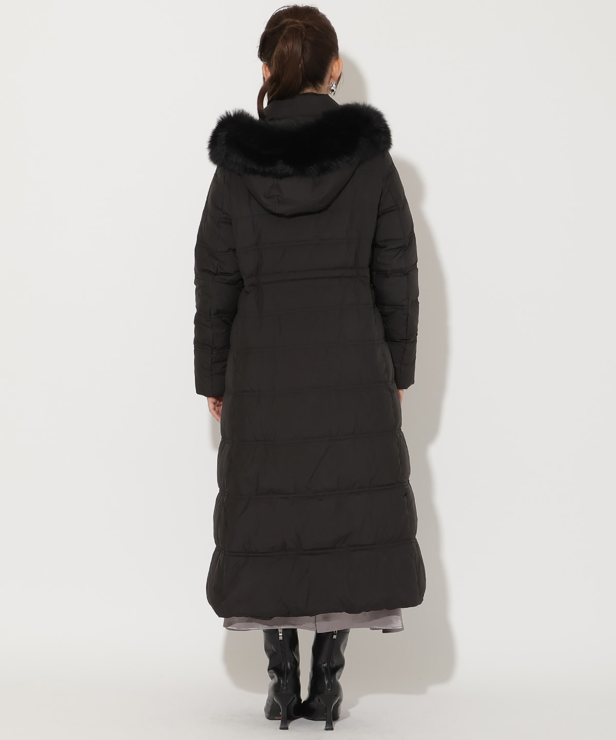 FOXファー付きスーパーロングダウン