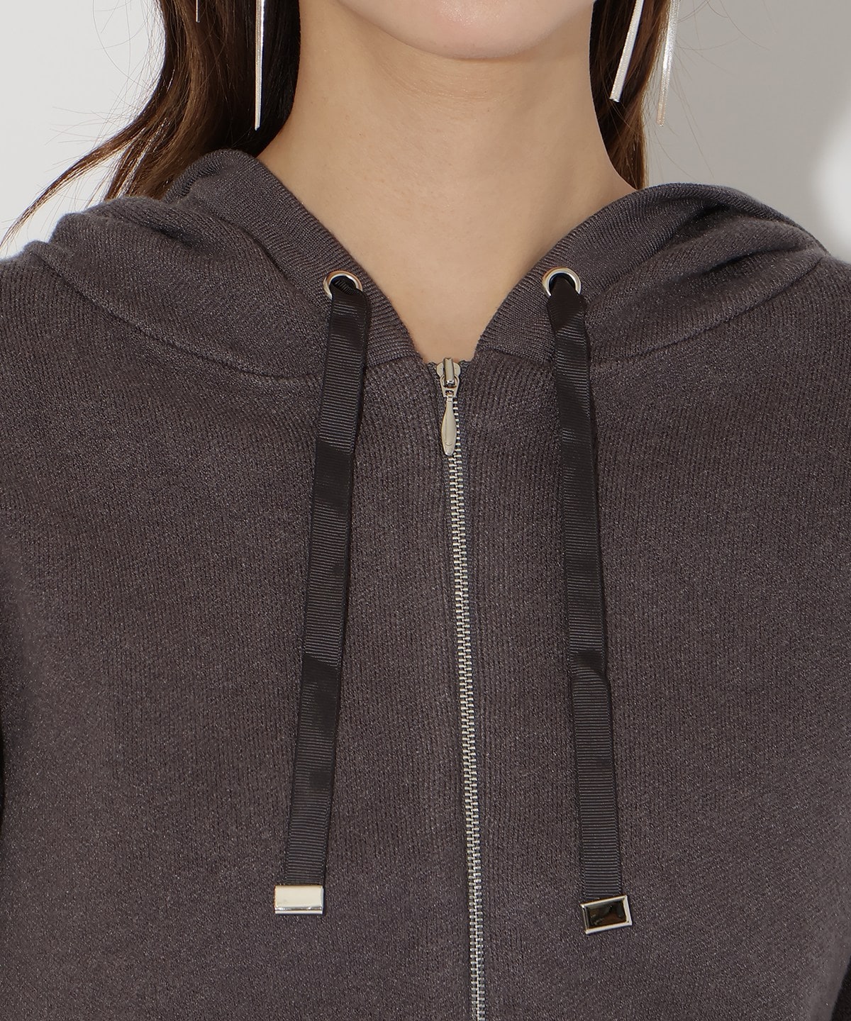 ニットパーカー