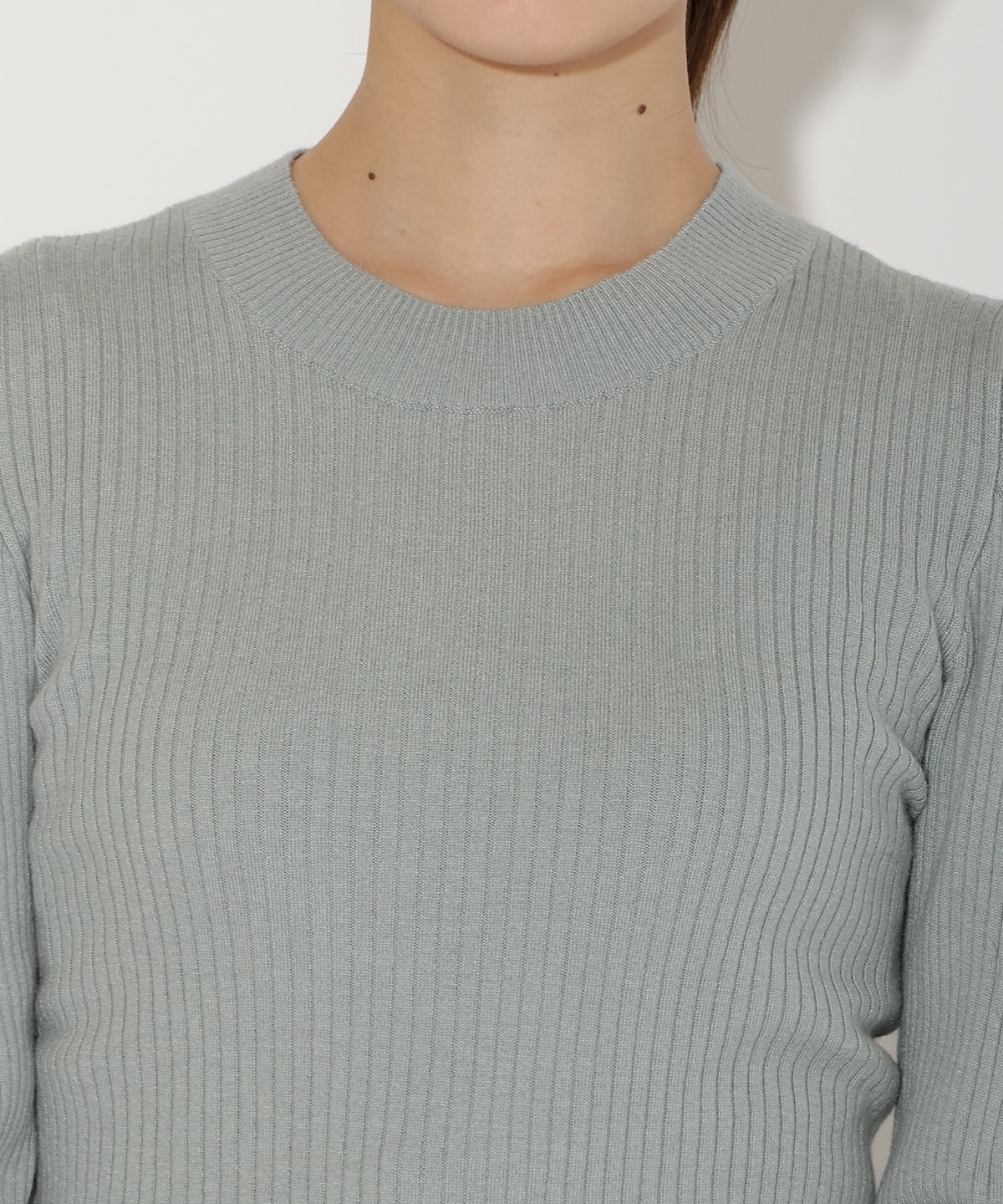 肩ギャザーハイネックリブニット