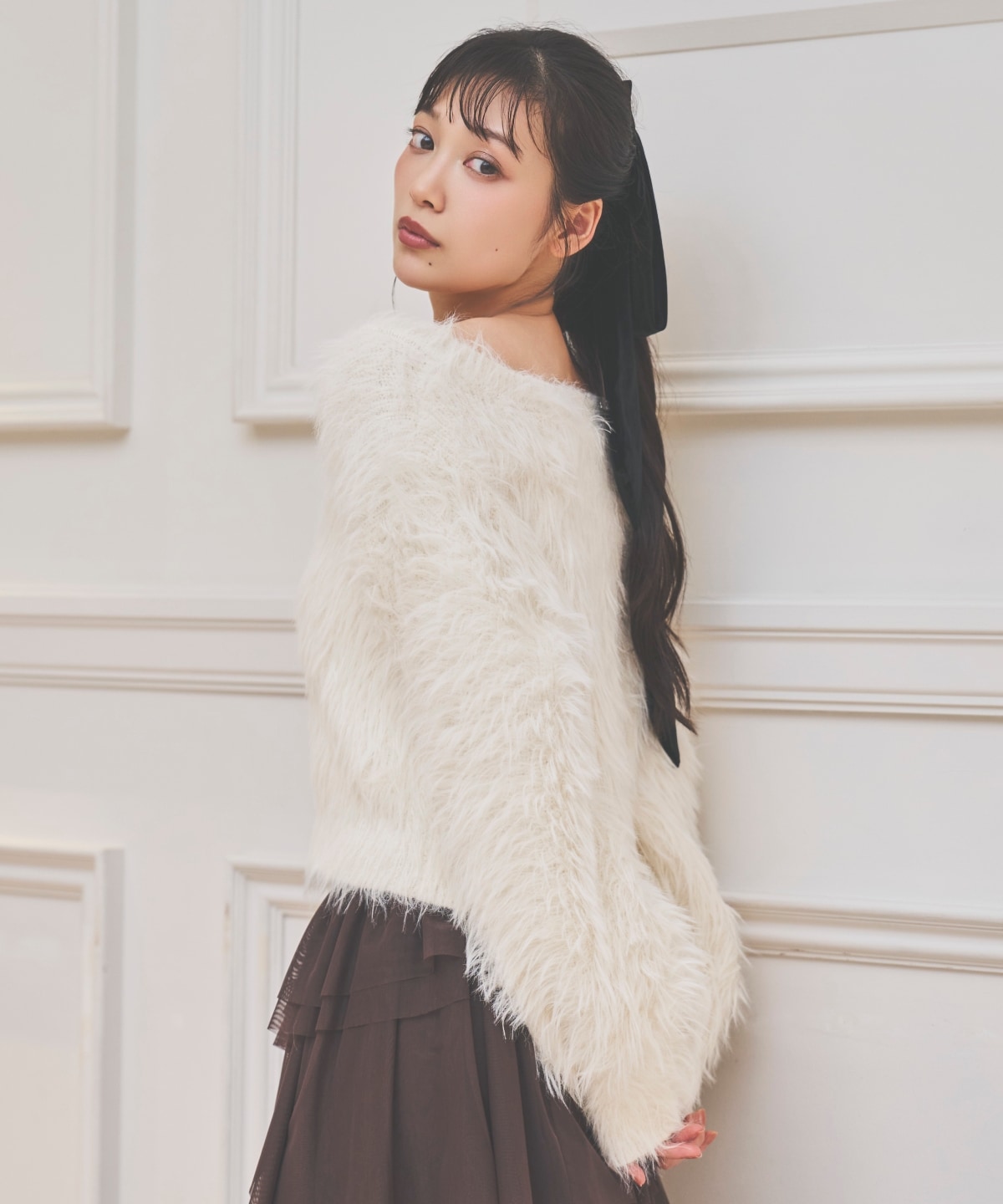 ロングフェザープルオーバー