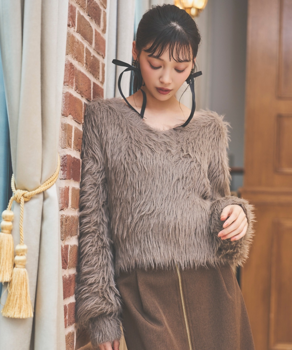 ロングフェザープルオーバー