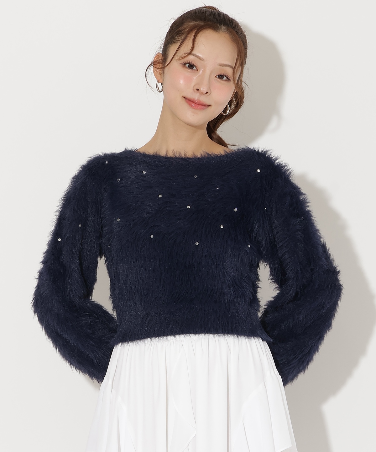 ビジューフェザーニットプルオーバー