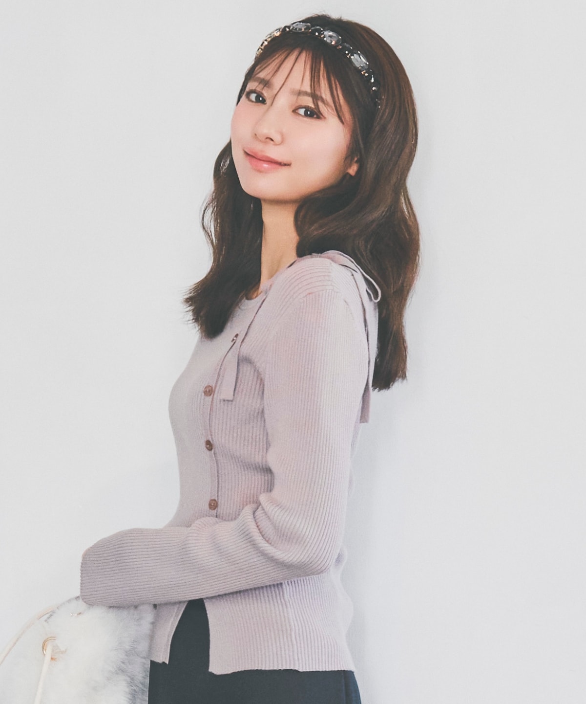 【先行予約受付中】アシメリボンスリットプルオーバー