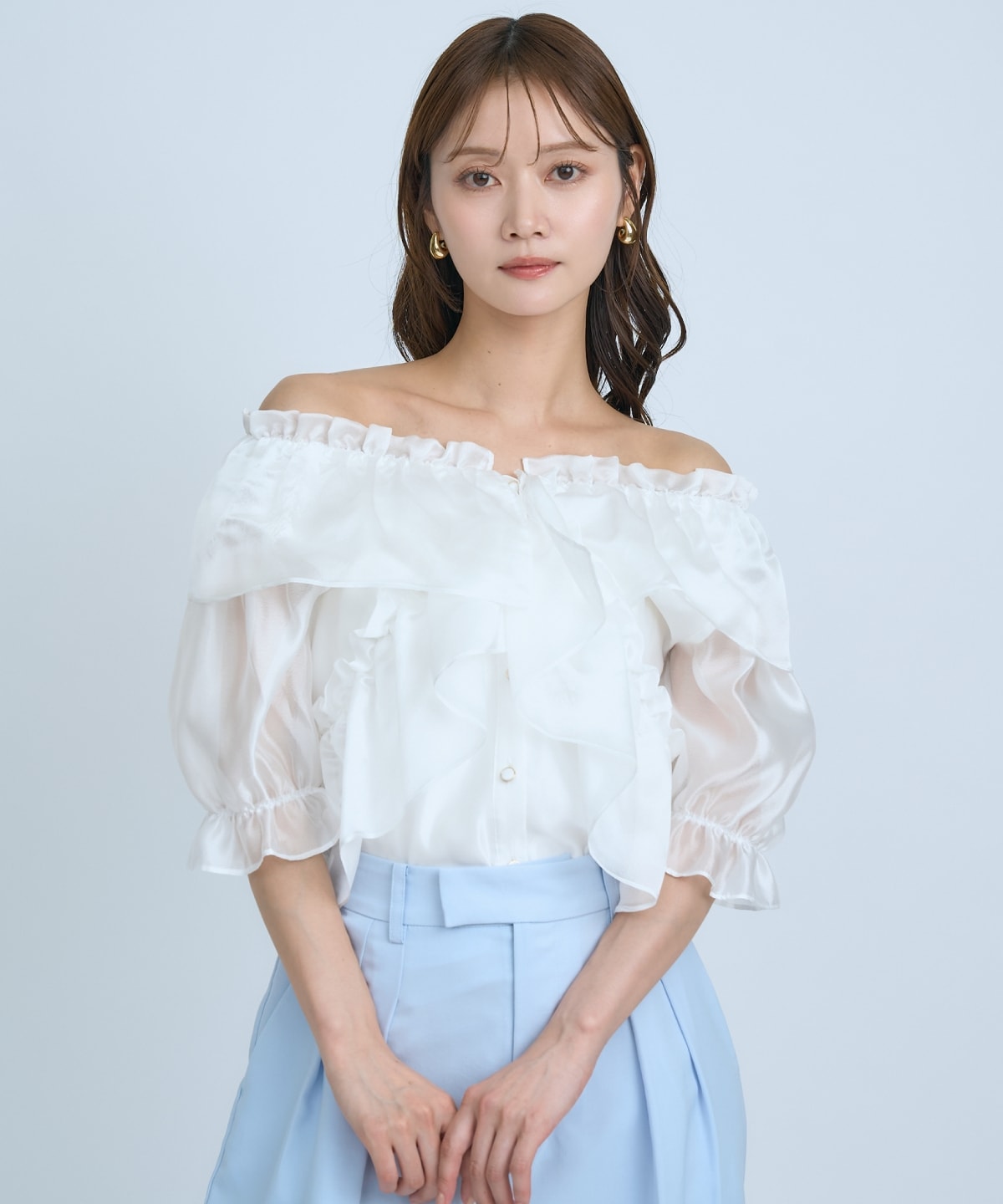 【先行予約受付中】フリルクロスシアーブラウス