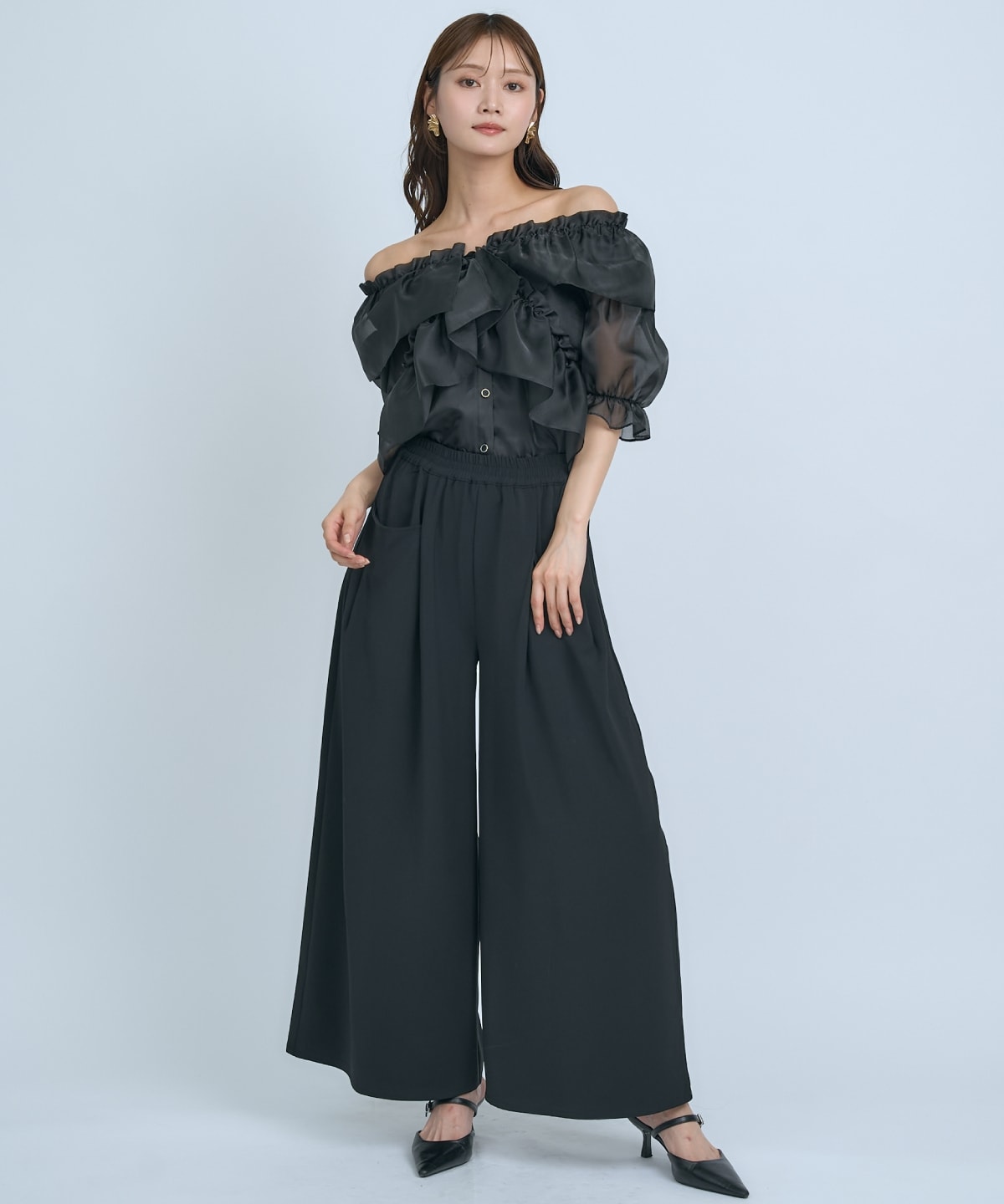 【先行予約受付中】フリルクロスシアーブラウス