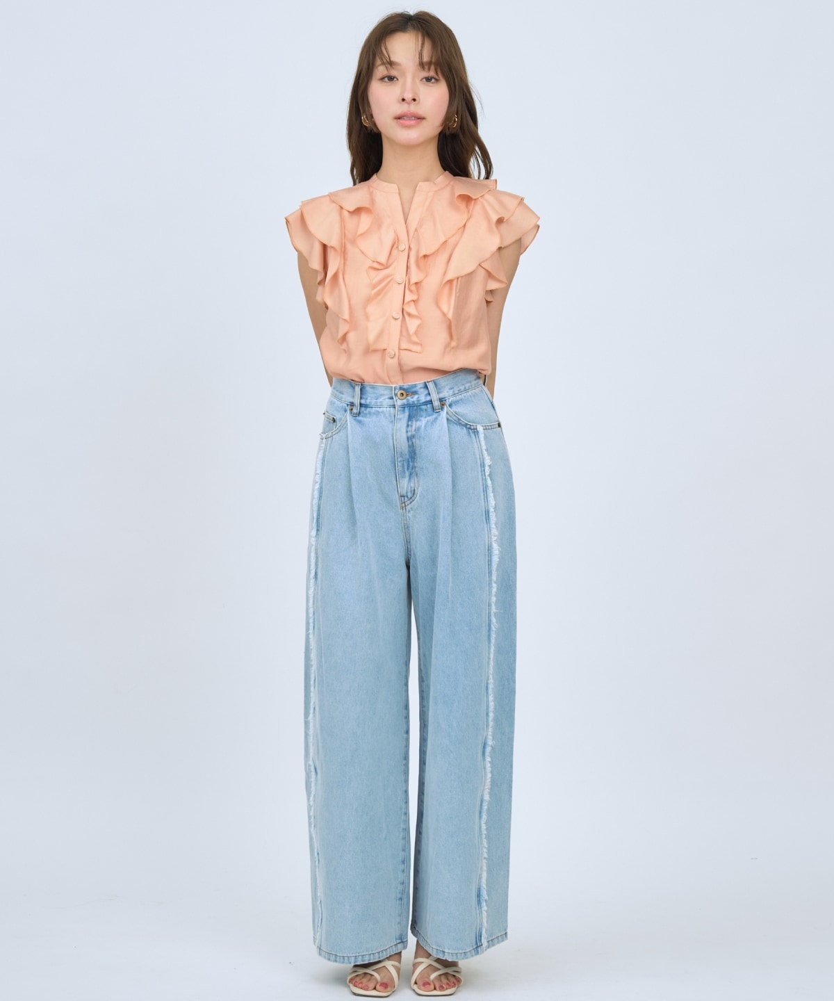 【先行予約受付中】フレンチスリーブラッフルブラウス